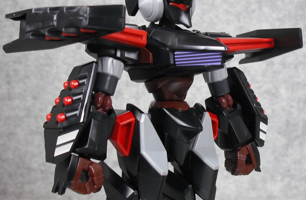 ダンボール戦機 「グルゼオン」 レビュー