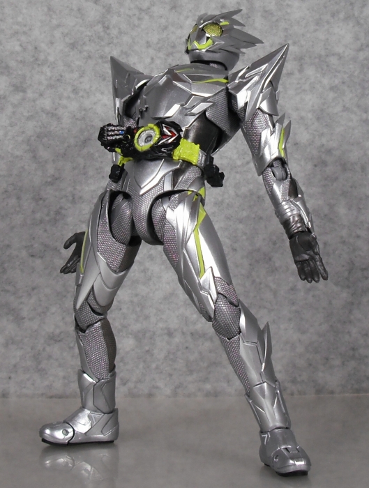 S.H.Figuarts 「仮面ライダーゼロワン メタルクラスタホッパー