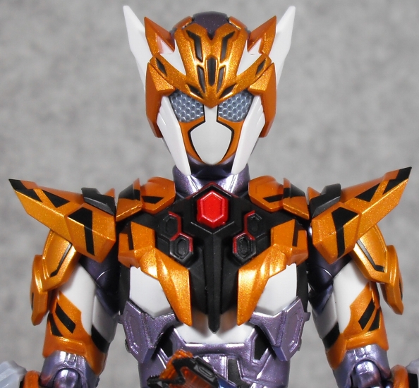 S.H.Figuarts 「仮面ライダーバルキリー ジャスティスサーバル」 レビュー