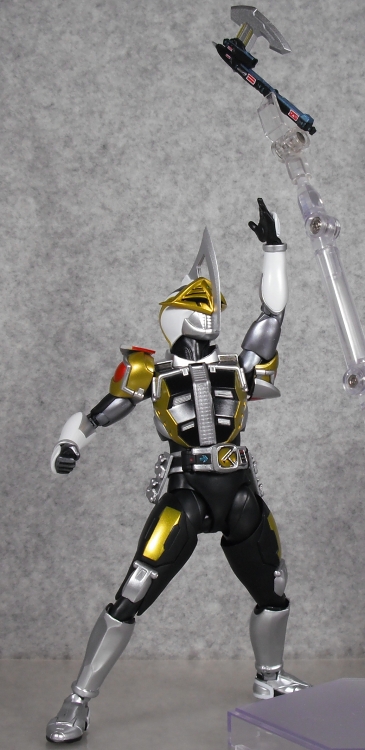 S.H.Figuarts（真骨彫製法） 「仮面ライダー電王 ロッドフォーム